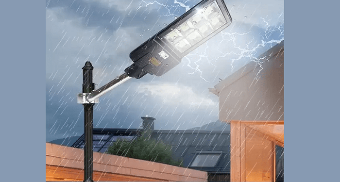 How to Maintain Commercial Solar Powered Flood Lights