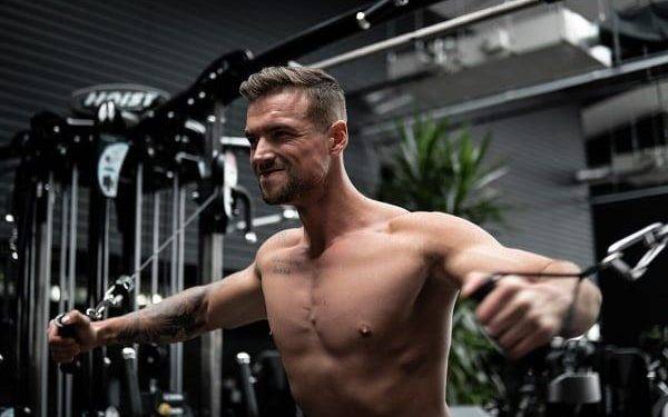 The Literary Gym: How Reading Builds Mental Muscles for Men – Tennessee Men’s Clinic