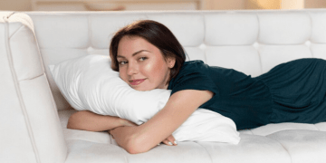 The Importance of Using a Pillow with Neck Support