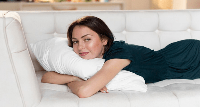 The Importance of Using a Pillow with Neck Support